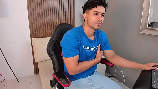 liam collins21 online show from February 2025 11:44:02 AM