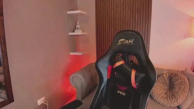 Snapshot of liam_collins21 chatting on January 2026 11:45:02 AM liam collins21 online show from January 2026 11:45:02 AM