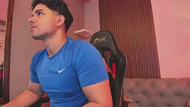 Snapshot of liam_collins21 chatting on January 2026 11:59:01 AM liam collins21 online show from January 2026 11:59:01 AM