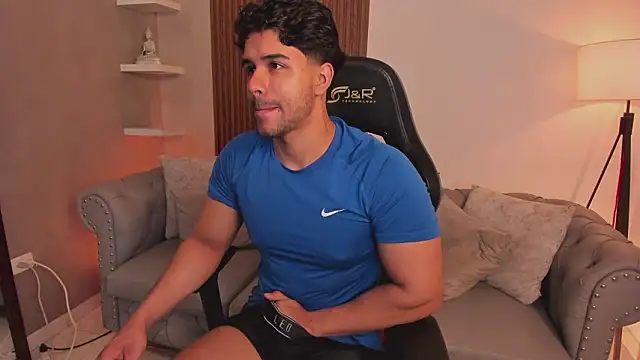 Snapshot of liam_collins21 chatting on February 2026 11:51:01 AM liam collins21 online show from February 2026 11:51:01 AM