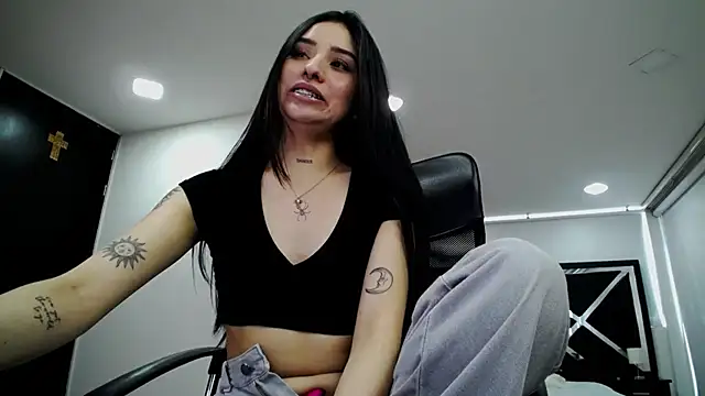 ananya sex1 online show from March 2025 08:59:01 PM