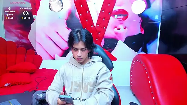 alex 477 online show from May 2026 11:39:02 AM