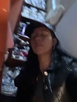 kim monti online show from January 2025 11:04:02 PM