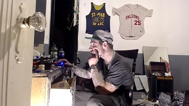 sledge901 online show from February 2026 08:05:02 AM