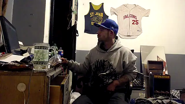 sledge901 online show from March 2026 05:11:01 AM