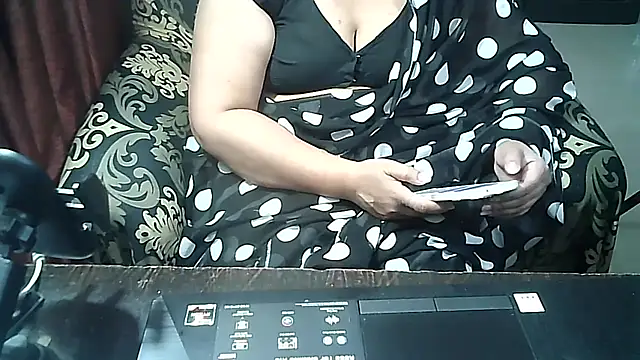 Snapshot of Punambhabisexy chatting on December 2025 09:58:01 AM Punambhabisexy online show from December 2025 09:58:01 AM