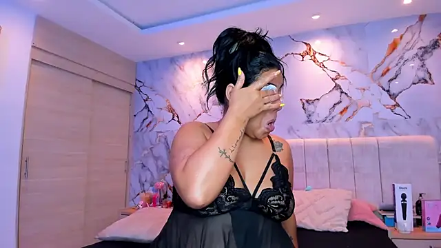 kiana cream online show from May 2026 12:11:02 PM