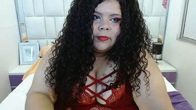 Sarah Bowie online show from October 2025 11:35:01 PM