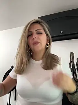  Abril-Office1 online show from January 2025 08:43:02 PM