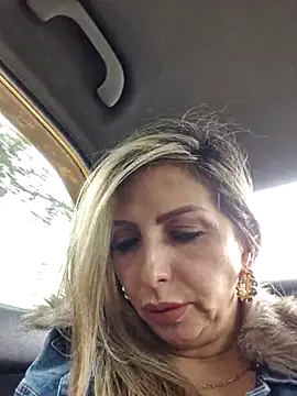  Abril-Office1 online show from March 2025 03:56:01 PM