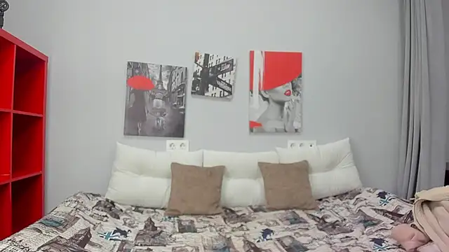 Tiny JuJu online show from November 2025 01:15:02 AM