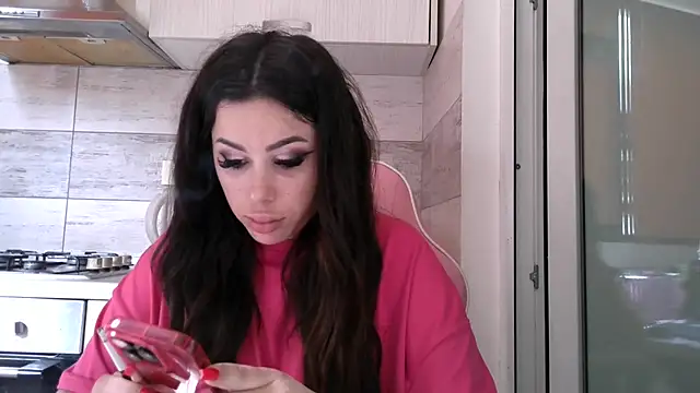 LovelyJulliette online show from May 2026 11:38:01 AM