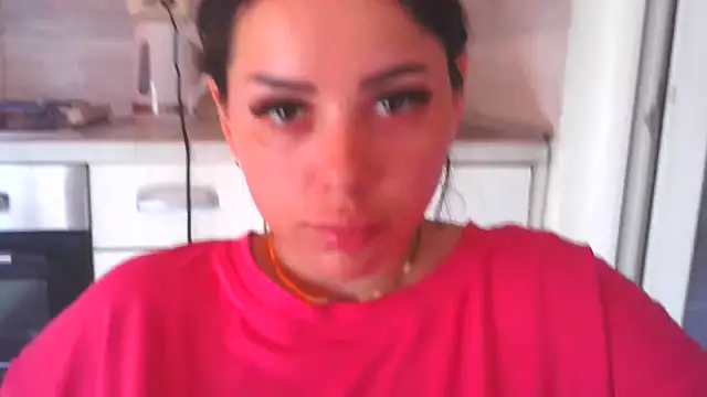 Snapshot of LovelyJulliette chatting on June 2026 01:00:02 PM LovelyJulliette online show from June 2026 01:00:02 PM