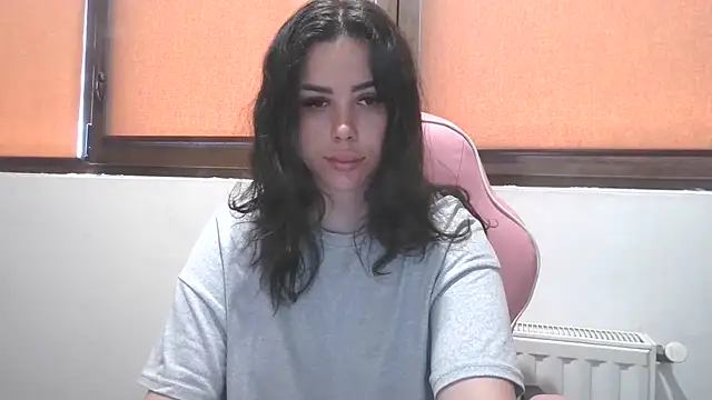 Snapshot of LovelyJulliette chatting on July 2026 10:52:02 AM LovelyJulliette online show from July 2026 10:52:02 AM