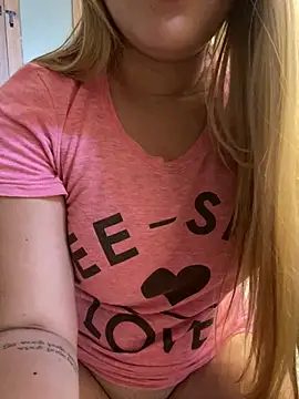 natashasweet online show from December 2024 03:45:02 PM