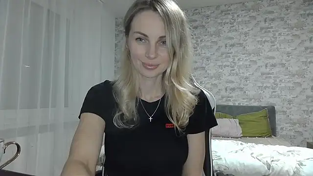 AlissonBia online show from April 2026 09:24:01 PM