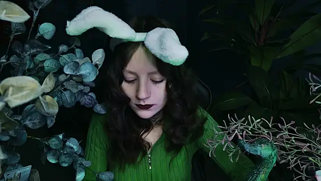 VeliraBraitberg online show from February 2025 11:11:01 AM