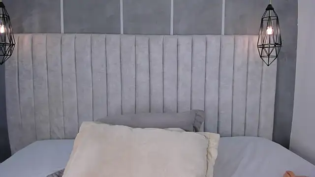 Snapshot of lea_gray chatting on March 2025 07:03:02 PM lea gray online show from March 2025 07:03:02 PM