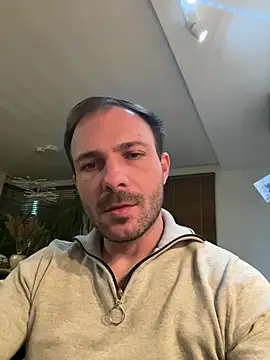 Snapshot of Adventurehotman chatting on March 2025 08:43:02 PM Adventurehotman online show from March 2025 08:43:02 PM