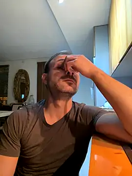 Snapshot of Adventurehotman chatting on October 2025 08:42:02 PM Adventurehotman online show from October 2025 08:42:02 PM