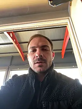 Snapshot of Adventurehotman chatting on October 2025 07:31:02 AM Adventurehotman online show from October 2025 07:31:02 AM