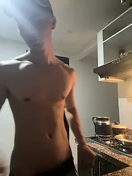 Stiven CL online show from February 2026 01:13:02 AM