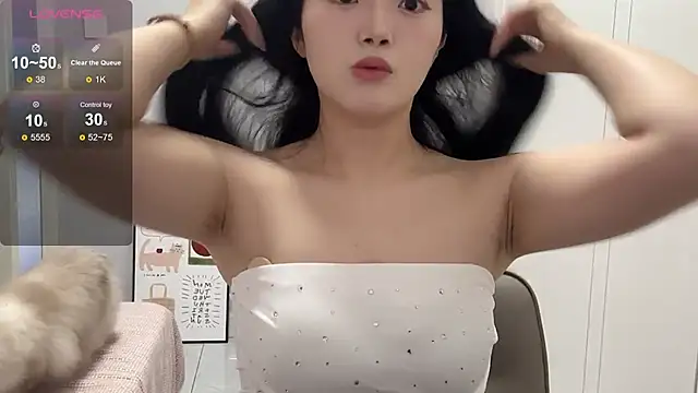 rose-u online show from October 2025 02:10:01 AM