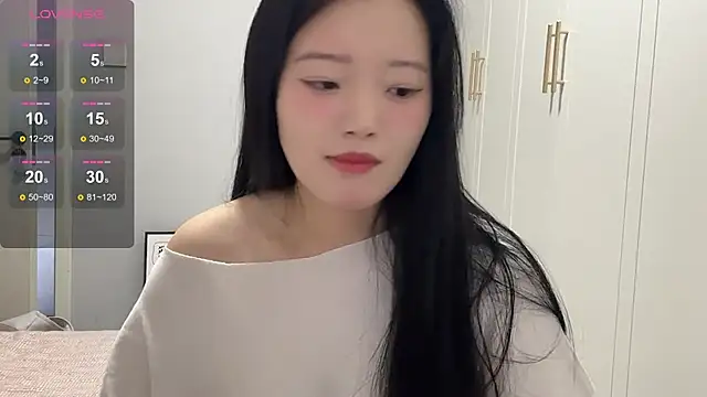 rose-u online show from October 2025 02:04:01 AM