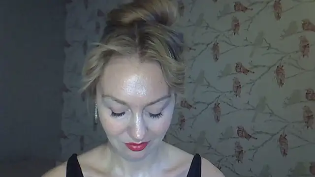 ZarinaSwift online show from January 2026 04:27:02 AM