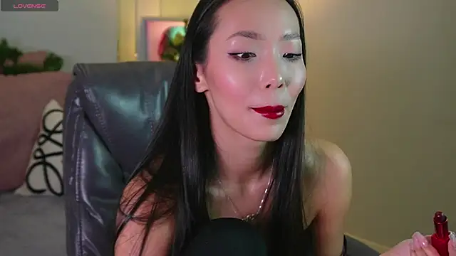 Snapshot of _MIURA_ chatting on January 2025 04:14:02 AM MIURA online show from January 2025 04:14:02 AM