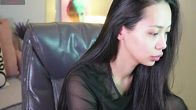 Snapshot of _MIURA_ chatting on February 2025 01:08:01 AM MIURA online show from February 2025 01:08:01 AM