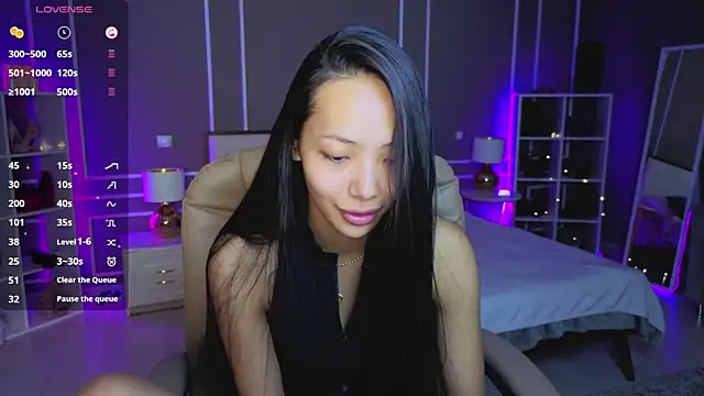 Snapshot of _MIURA_ chatting on March 2026 12:54:02 AM MIURA online show from March 2026 12:54:02 AM