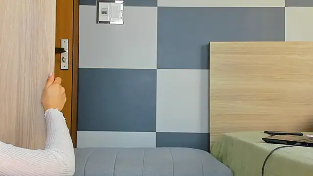 Snapshot of Kiera_Thomas chatting on February 2026 06:41:02 AM Kiera Thomas online show from February 2026 06:41:02 AM