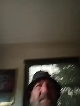 Snapshot of Hotbodyscottie chatting on November 2025 12:14:02 PM Hotbodyscottie online show from November 2025 12:14:02 PM