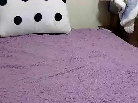 Snapshot of princess_tyra chatting on March 2025 08:08:02 PM princess tyra online show from March 2025 08:08:02 PM