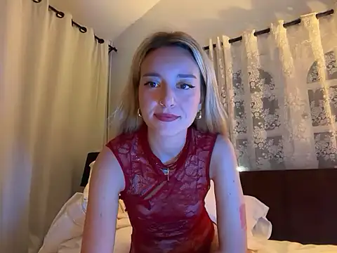 SirenaBelle online show from December 2025 10:25:01 PM