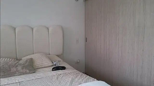 Celeste Tailor  online show from June 2026 08:22:02 PM