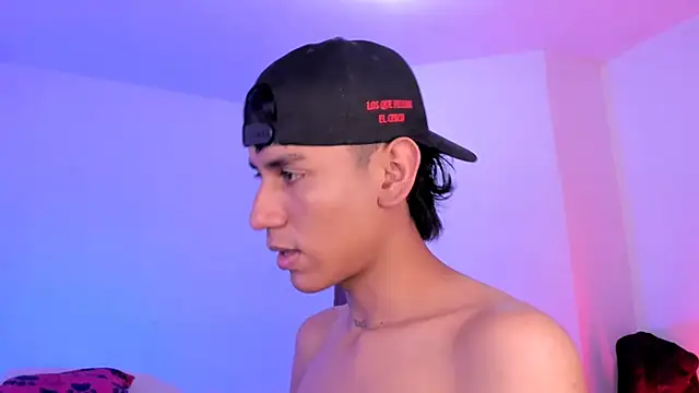 Levin Hikaru online show from November 2025 04:56:01 AM