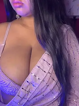 Snapshot of Playful__Princess chatting on May 2026 03:04:02 AM Playful Princess online show from May 2026 03:04:02 AM