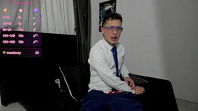 Snapshot of RyanHorseman chatting on December 2025 10:46:02 AM RyanHorseman online show from December 2025 10:46:02 AM