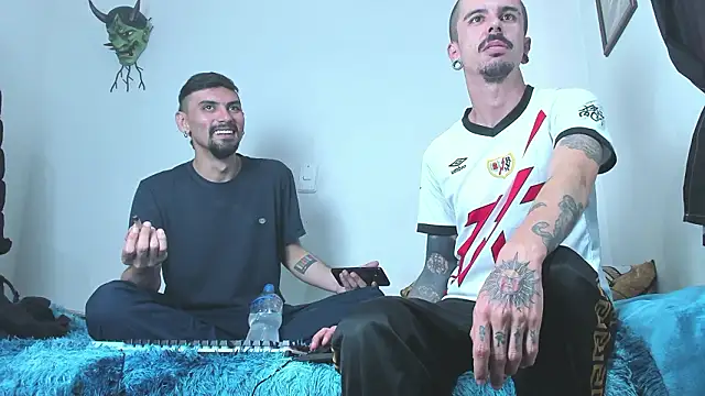 Aaron BigDickxxx online show from March 2026 09:30:01 PM