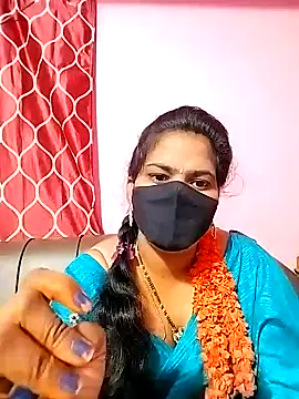 Snapshot of melina214 chatting on December 2024 03:29:02 AM melina214 online show from December 2024 03:29:02 AM