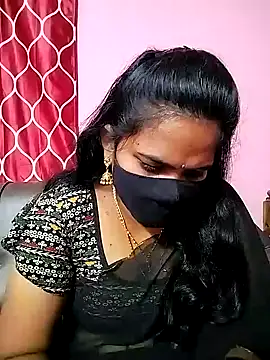 Snapshot of melina214 chatting on January 2025 03:13:01 AM melina214 online show from January 2025 03:13:01 AM