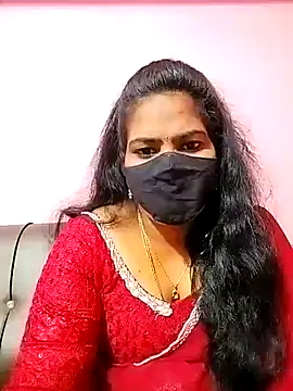 Snapshot of melina214 chatting on February 2025 03:12:02 AM melina214 online show from February 2025 03:12:02 AM