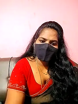 Snapshot of melina214 chatting on September 2025 04:24:02 AM melina214 online show from September 2025 04:24:02 AM