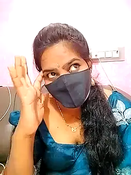 melina214 online show from July 2026 03:57:02 AM