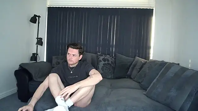 Snapshot of twotwinkhusbandss chatting on September 2025 05:46:02 PM twotwinkhusbandss online show from September 2025 05:46:02 PM