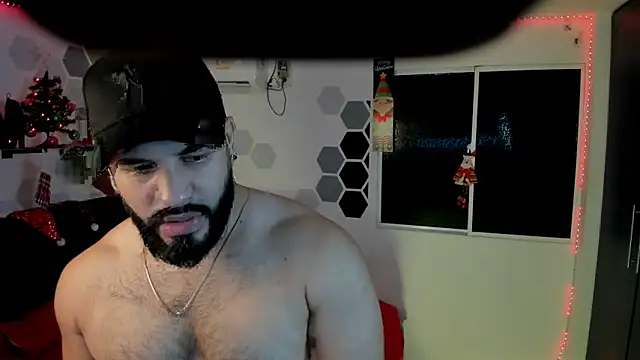 Snapshot of eda_karim chatting on January 2025 11:44:02 PM eda karim online show from January 2025 11:44:02 PM