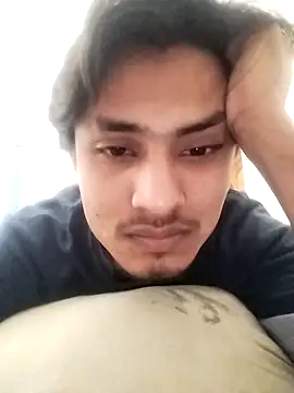 Snapshot of top_user_s chatting on January 2026 11:25:01 AM top user s online show from January 2026 11:25:01 AM