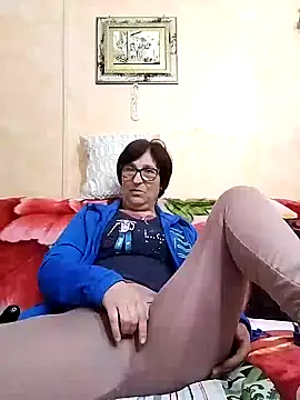 Snapshot of passione503 chatting on January 2025 12:39:01 PM passione503 online show from January 2025 12:39:01 PM